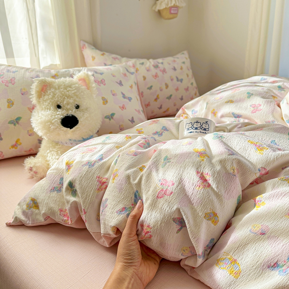 91家纺网 家纺一手货源 找家纺 宏源家纺 2026新款云感提花双层纱四件套 缤纷蝴蝶