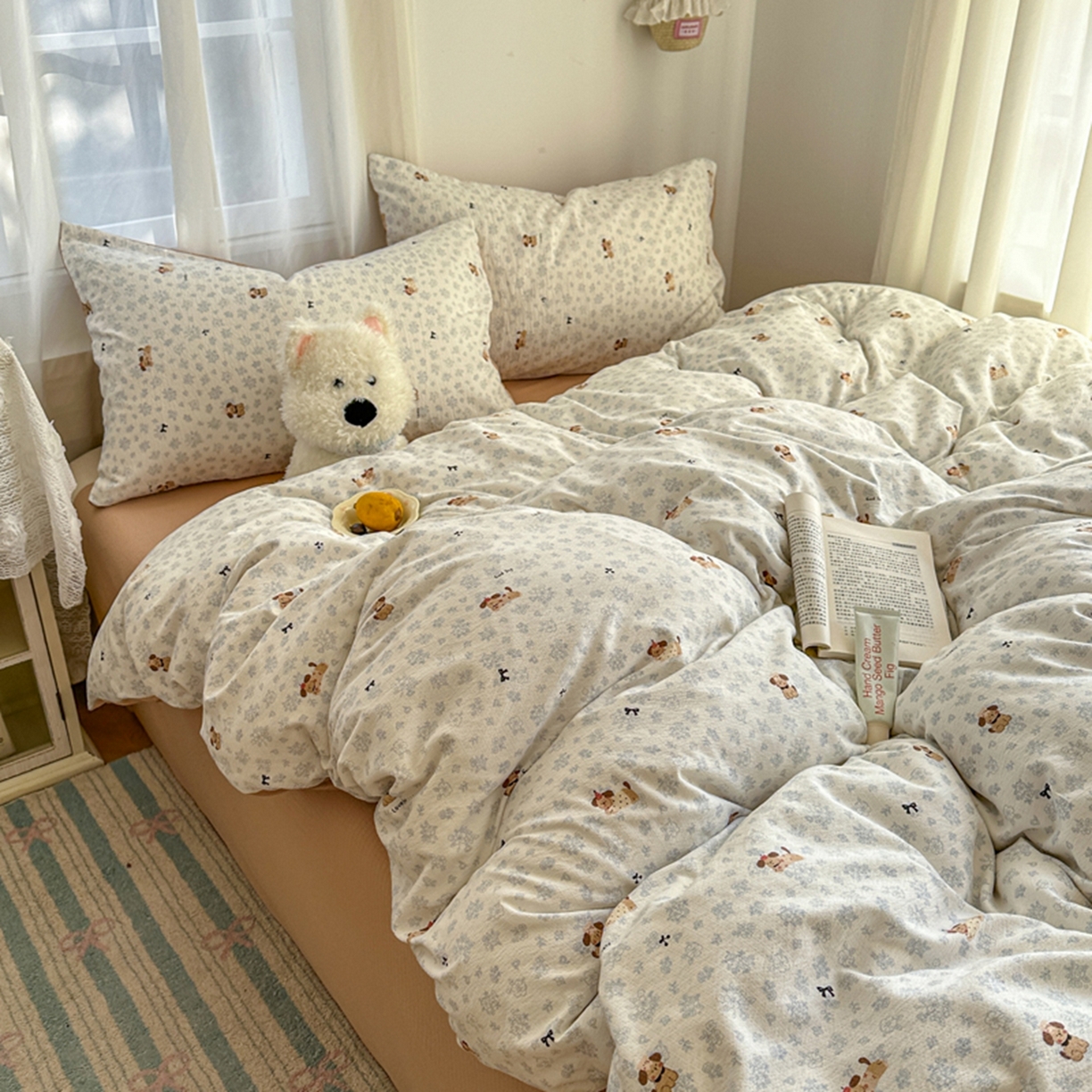 91家纺网 家纺一手货源 找家纺 宏源家纺 2026新款云感提花双层纱四件套 碎花狗