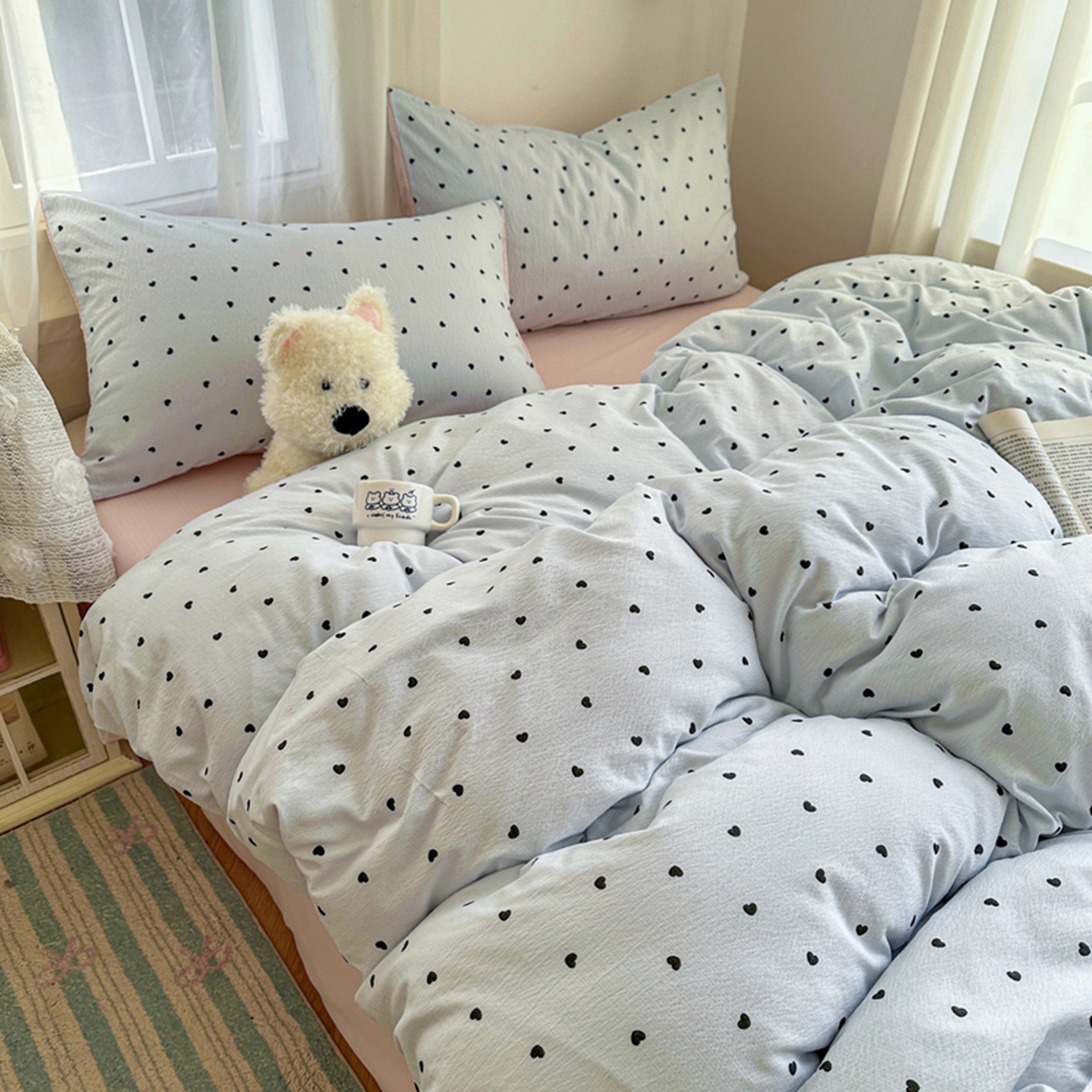 91家纺网 家纺一手货源 找家纺 宏源家纺 2026新款云感提花双层纱四件套 蓝心