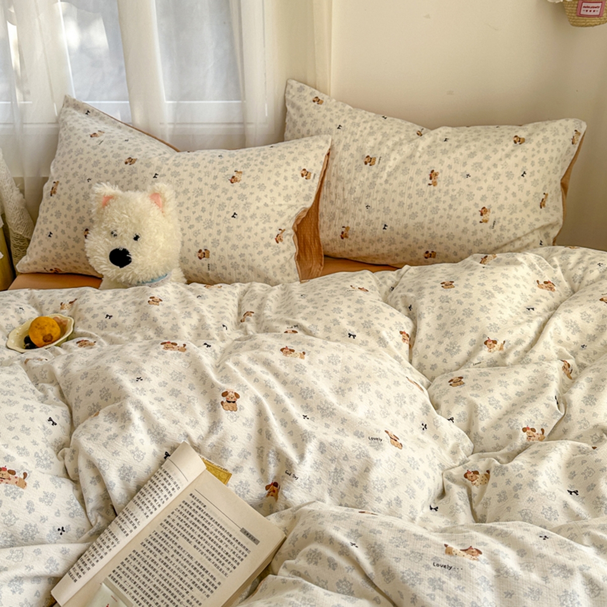 91家纺网 家纺一手货源 找家纺 宏源家纺 2026新款云感提花双层纱四件套 碎花狗