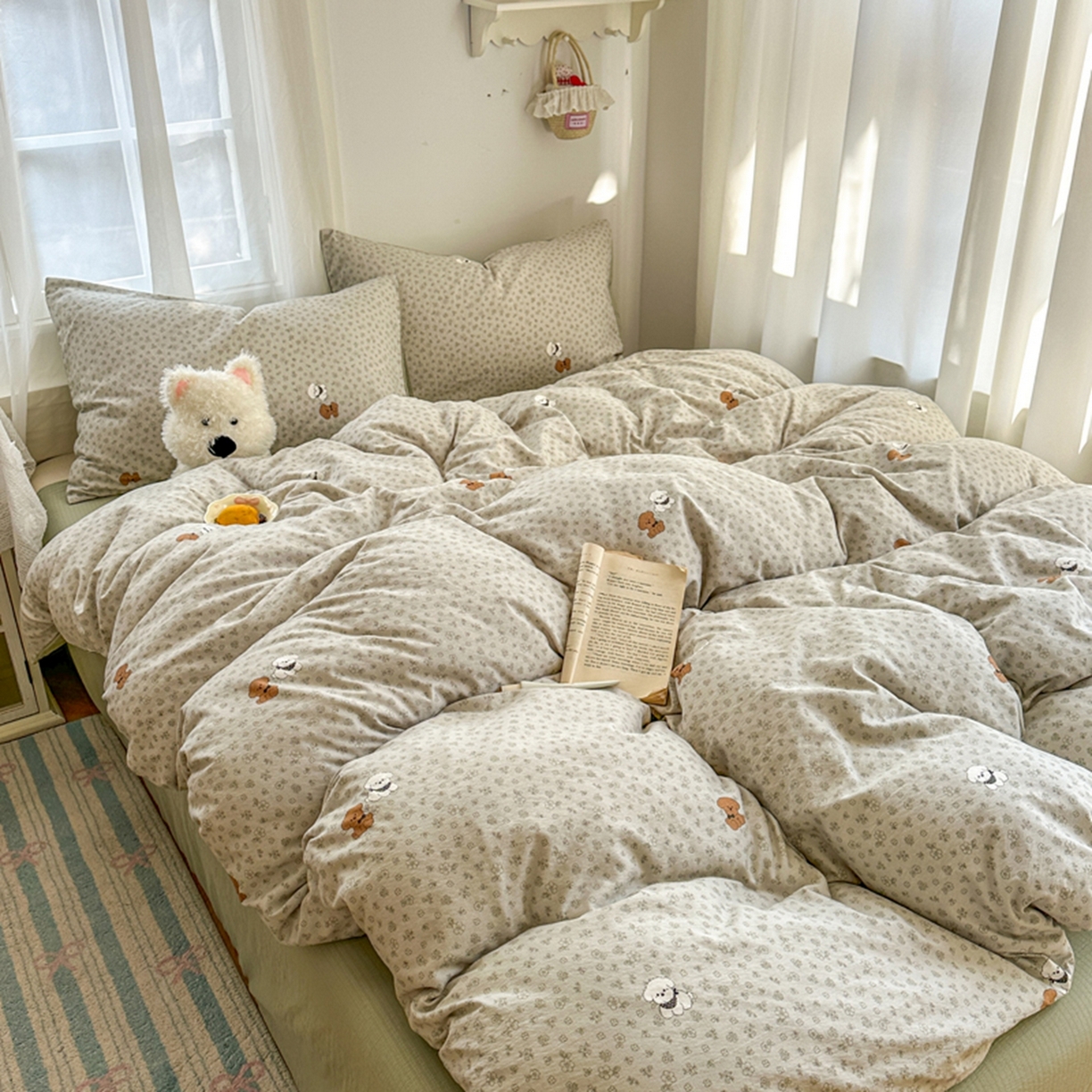 91家纺网 家纺一手货源 找家纺 宏源家纺 2026新款云感提花双层纱四件套 小花狗