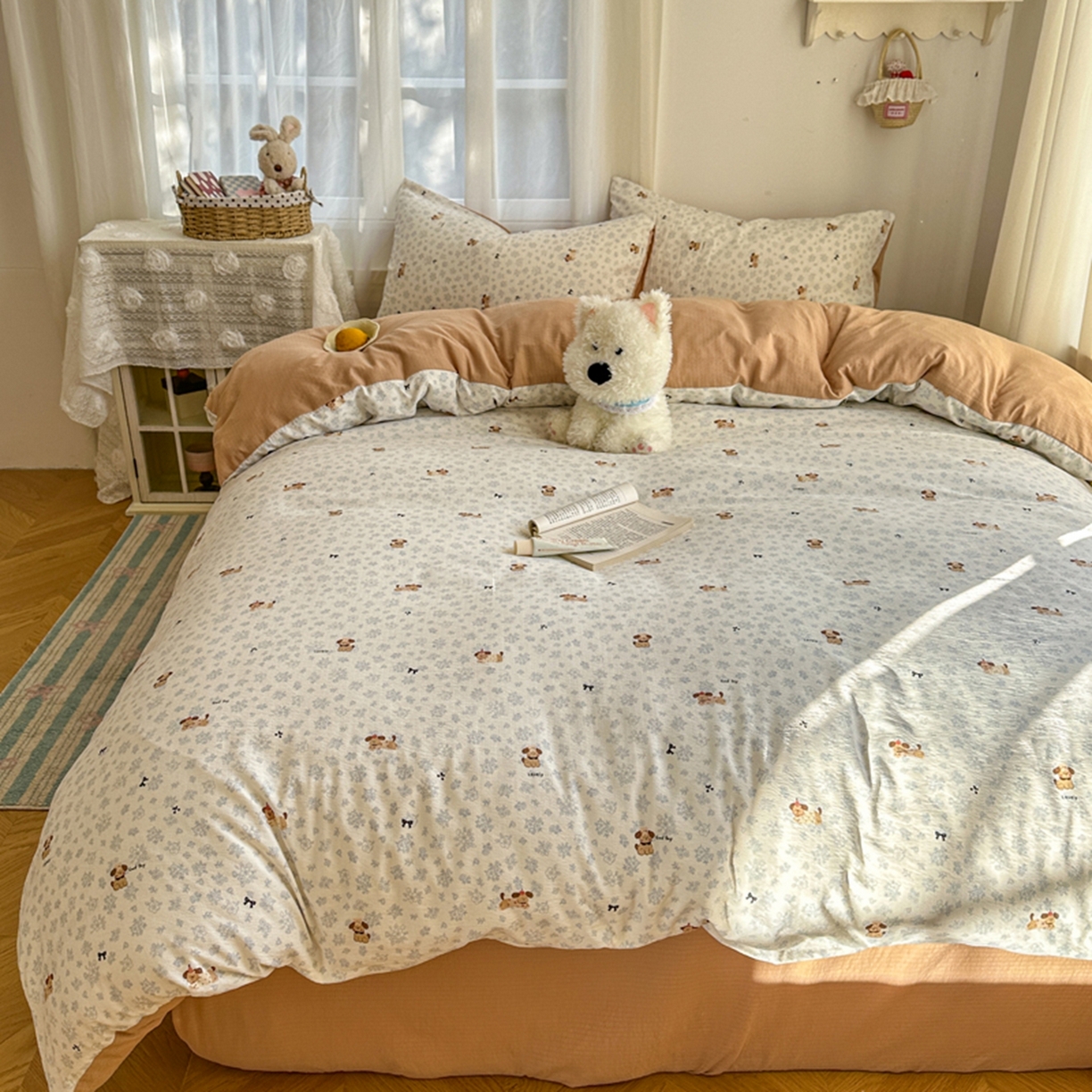 91家纺网 家纺一手货源 找家纺 宏源家纺 2026新款云感提花双层纱四件套 碎花狗