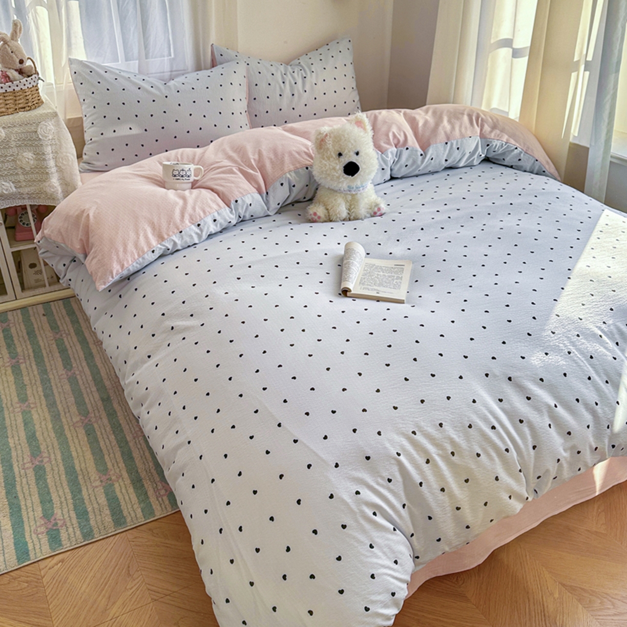 91家纺网 家纺一手货源 找家纺 宏源家纺 2026新款云感提花双层纱四件套 蓝心