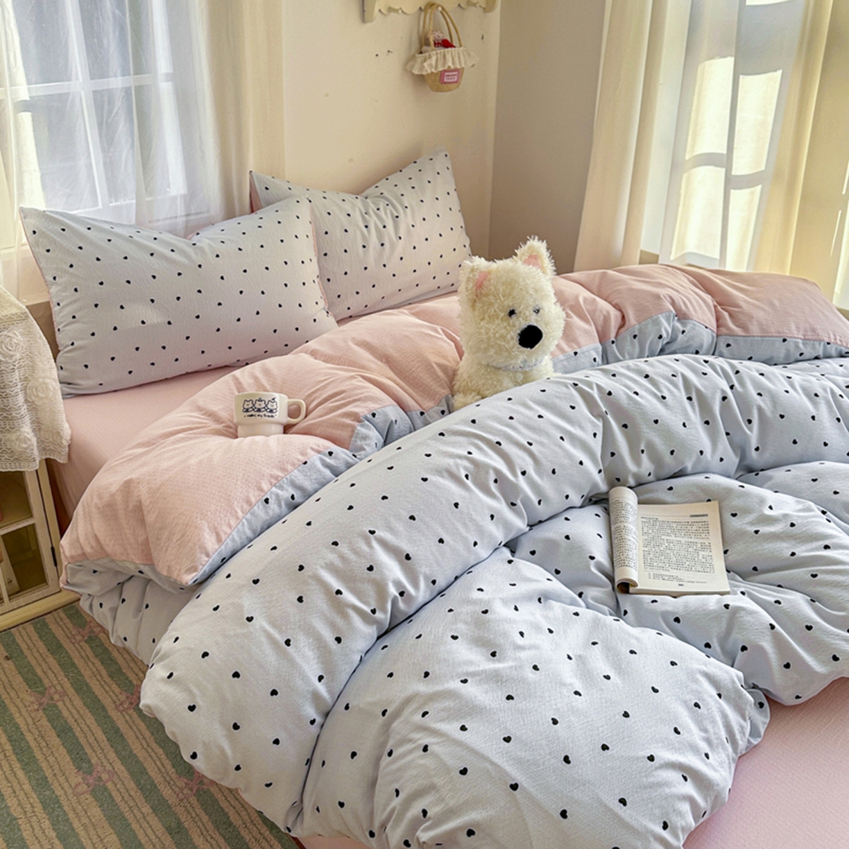 91家纺网 家纺一手货源 找家纺 宏源家纺 2026新款云感提花双层纱四件套 蓝心