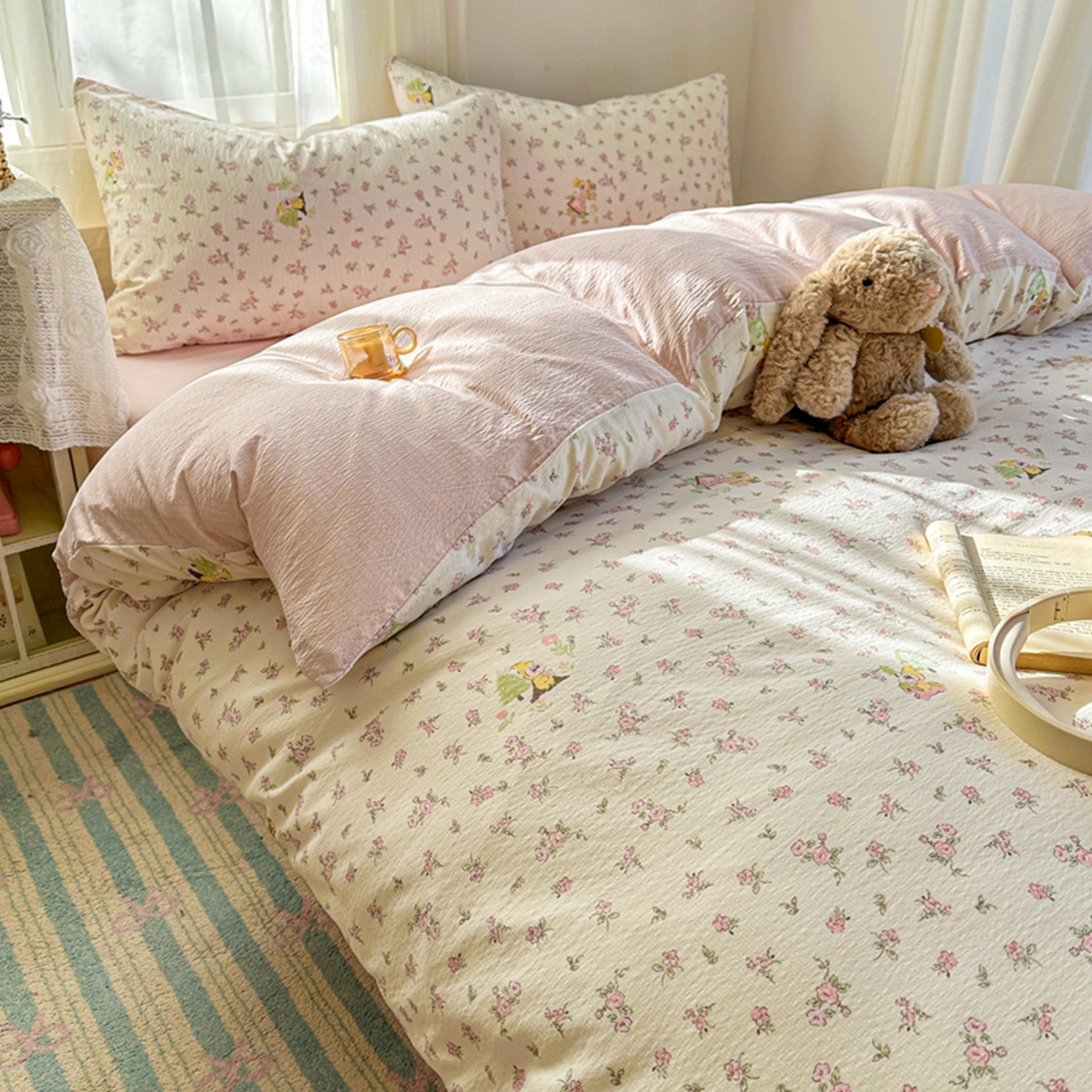 91家纺网 家纺一手货源 找家纺 宏源家纺 2026新款云感提花双层纱四件套 小星仔