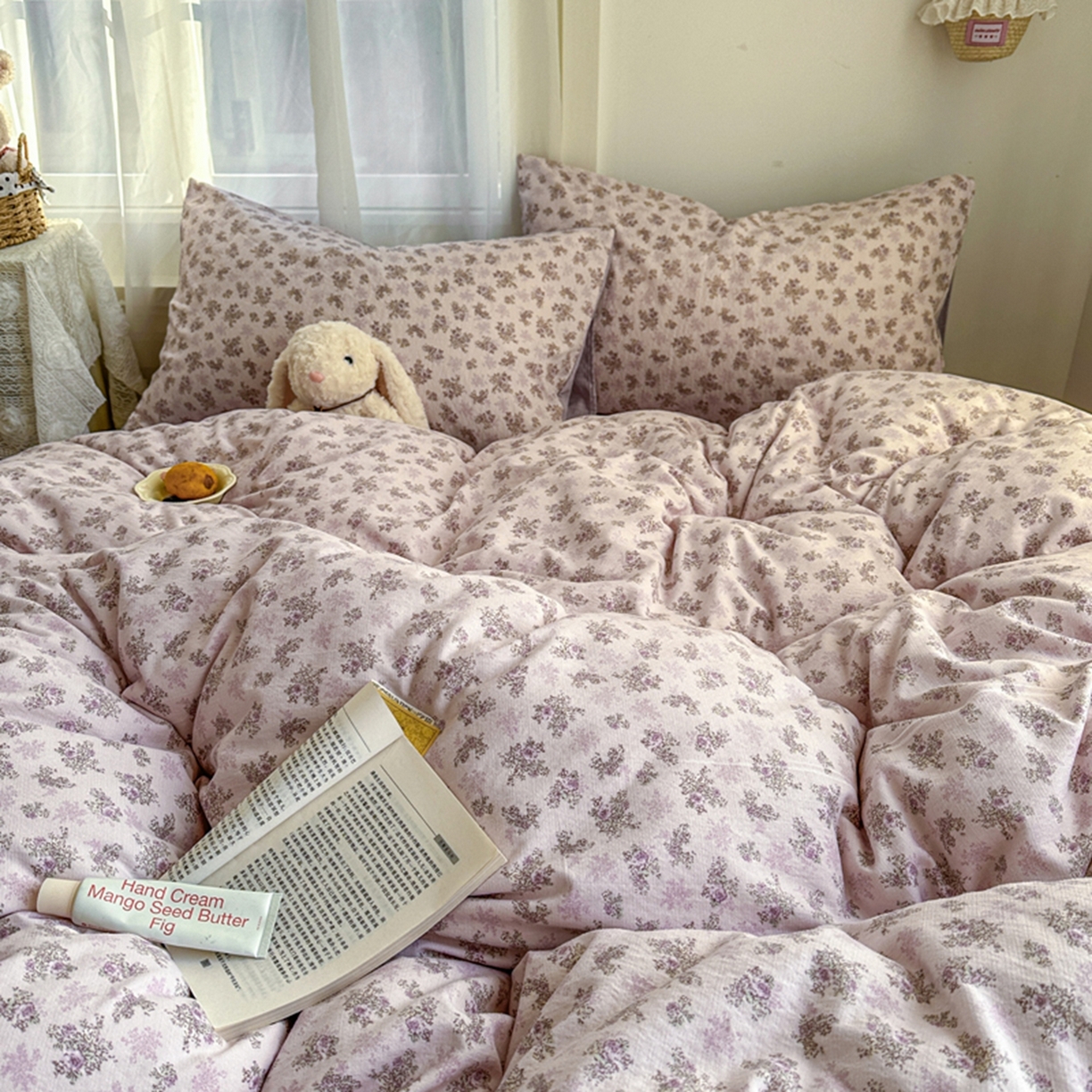 91家纺网 家纺一手货源 找家纺 宏源家纺 2026新款云感提花双层纱四件套 花语