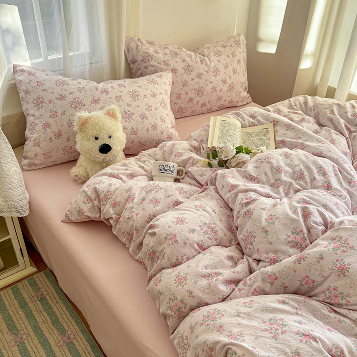 91家纺网 家纺一手货源 找家纺 宏源家纺 2026新款云感提花双层纱四件套 春天里