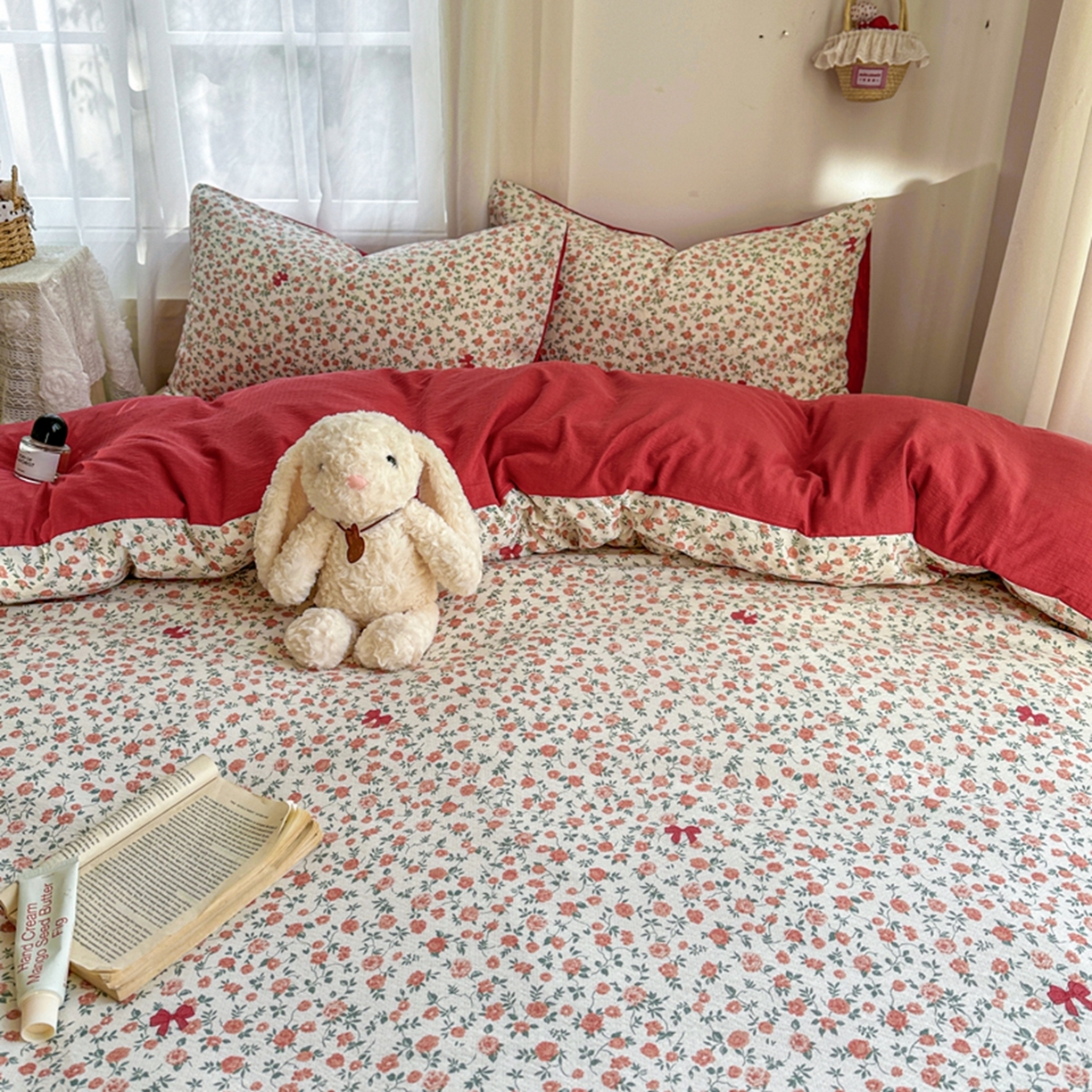 91家纺网 家纺一手货源 找家纺 宏源家纺 2026新款云感提花双层纱四件套 花境