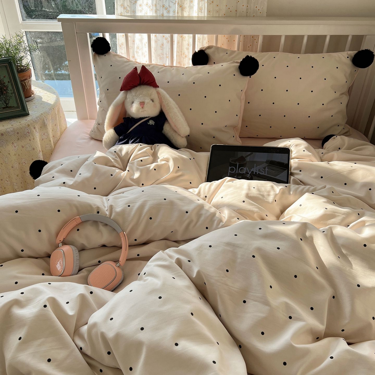 91家纺网 家纺一手货源 找家纺 轻奢坊 2026新款水洗棉波点可拆卸毛球四件套 米波点-枕套波点