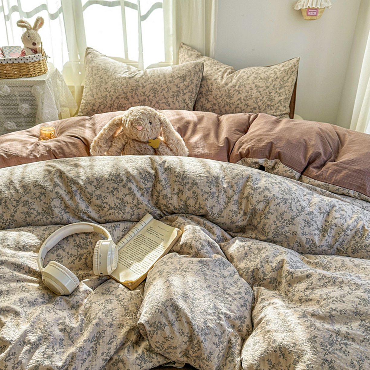 91家纺网 家纺一手货源 找家纺 宏源家纺 2026新款云感提花双层纱四件套 蔷薇