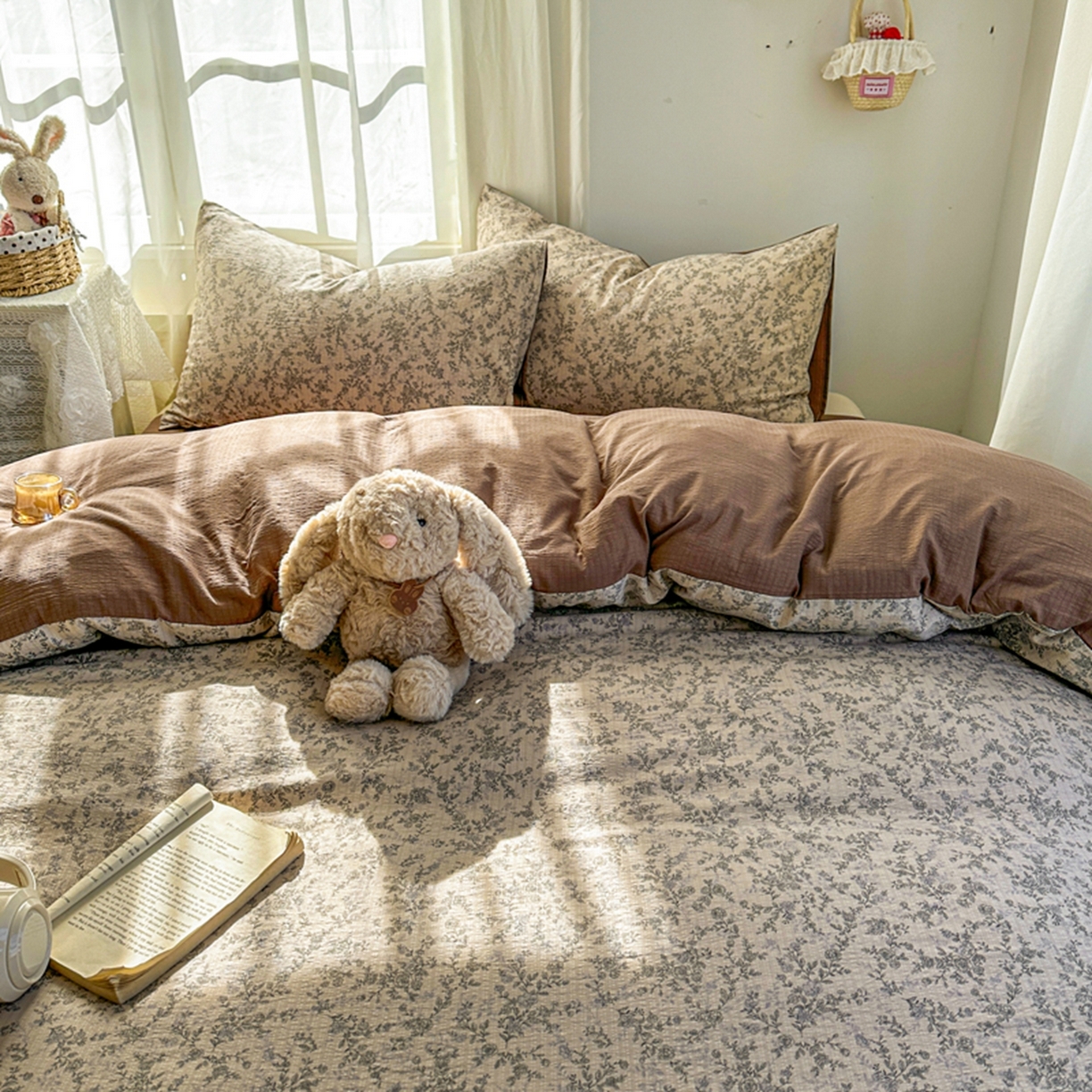 91家纺网 家纺一手货源 找家纺 宏源家纺 2026新款云感提花双层纱四件套 蔷薇