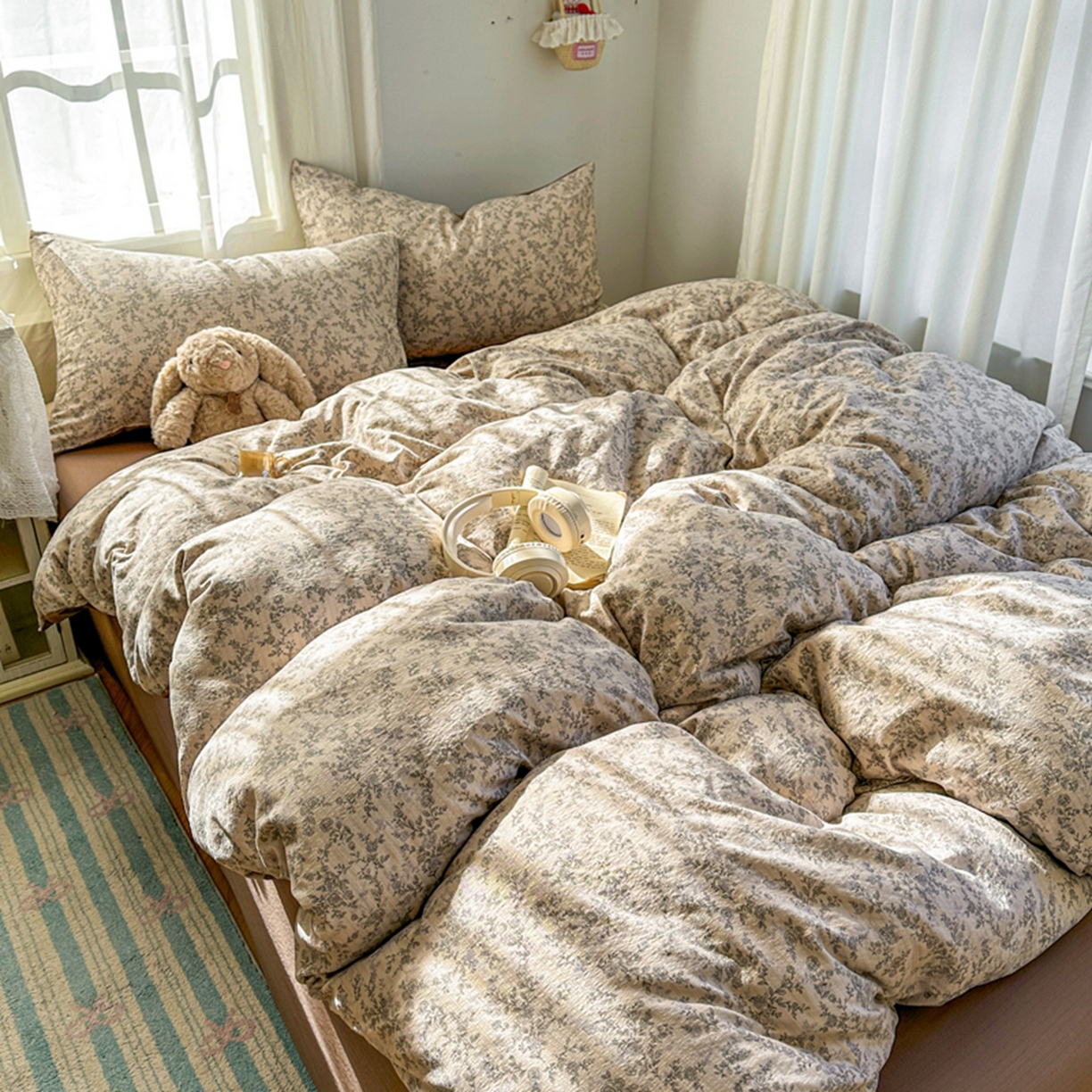 91家纺网 家纺一手货源 找家纺 宏源家纺 2026新款云感提花双层纱四件套 蔷薇