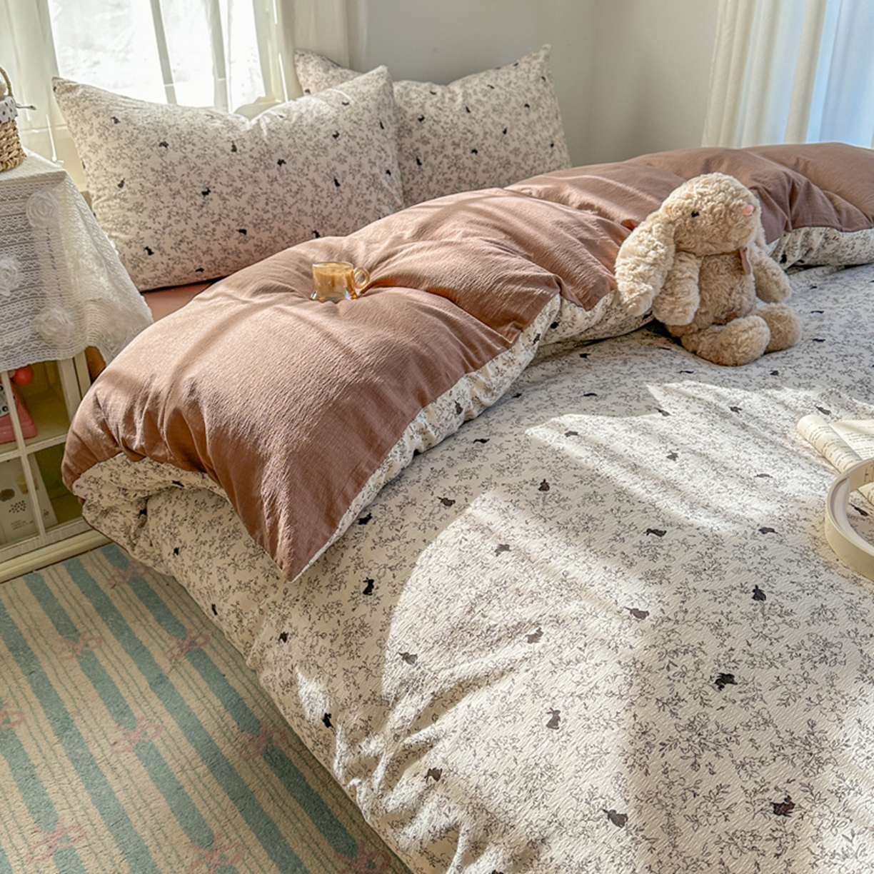 91家纺网 家纺一手货源 找家纺 宏源家纺 2026新款云感提花双层纱四件套 森林小兔