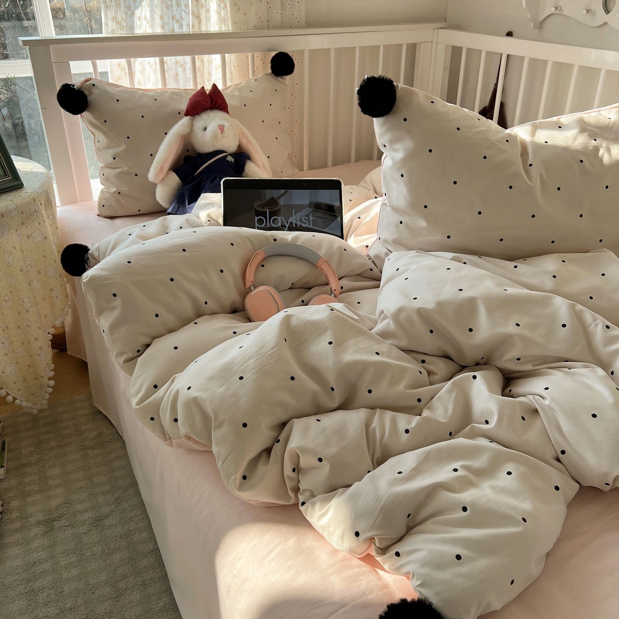 91家纺网 家纺一手货源 找家纺 轻奢坊 2026新款水洗棉波点可拆卸毛球四件套 米波点-枕套波点