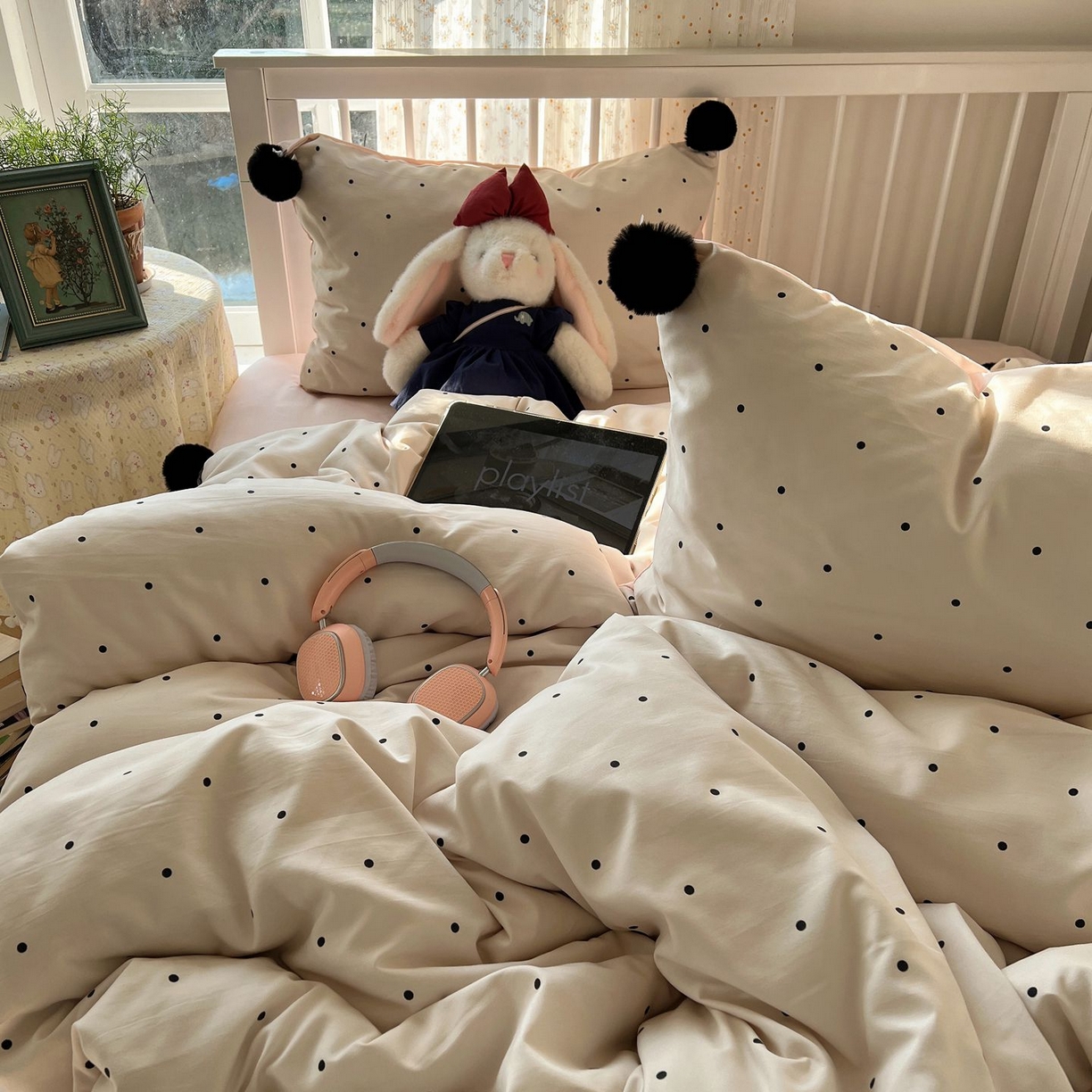 91家纺网 家纺一手货源 找家纺 轻奢坊 2026新款水洗棉波点可拆卸毛球四件套 米波点-枕套波点