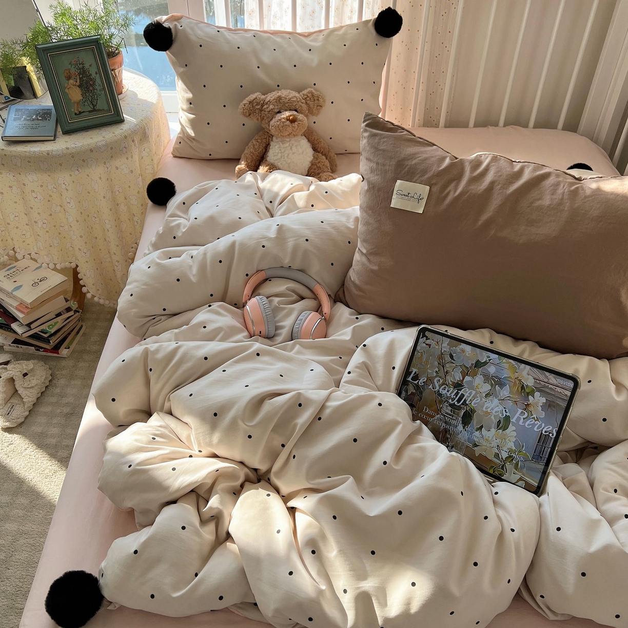 91家纺网 家纺一手货源 找家纺 轻奢坊 2026新款水洗棉波点可拆卸毛球四件套 米波点-枕套混搭