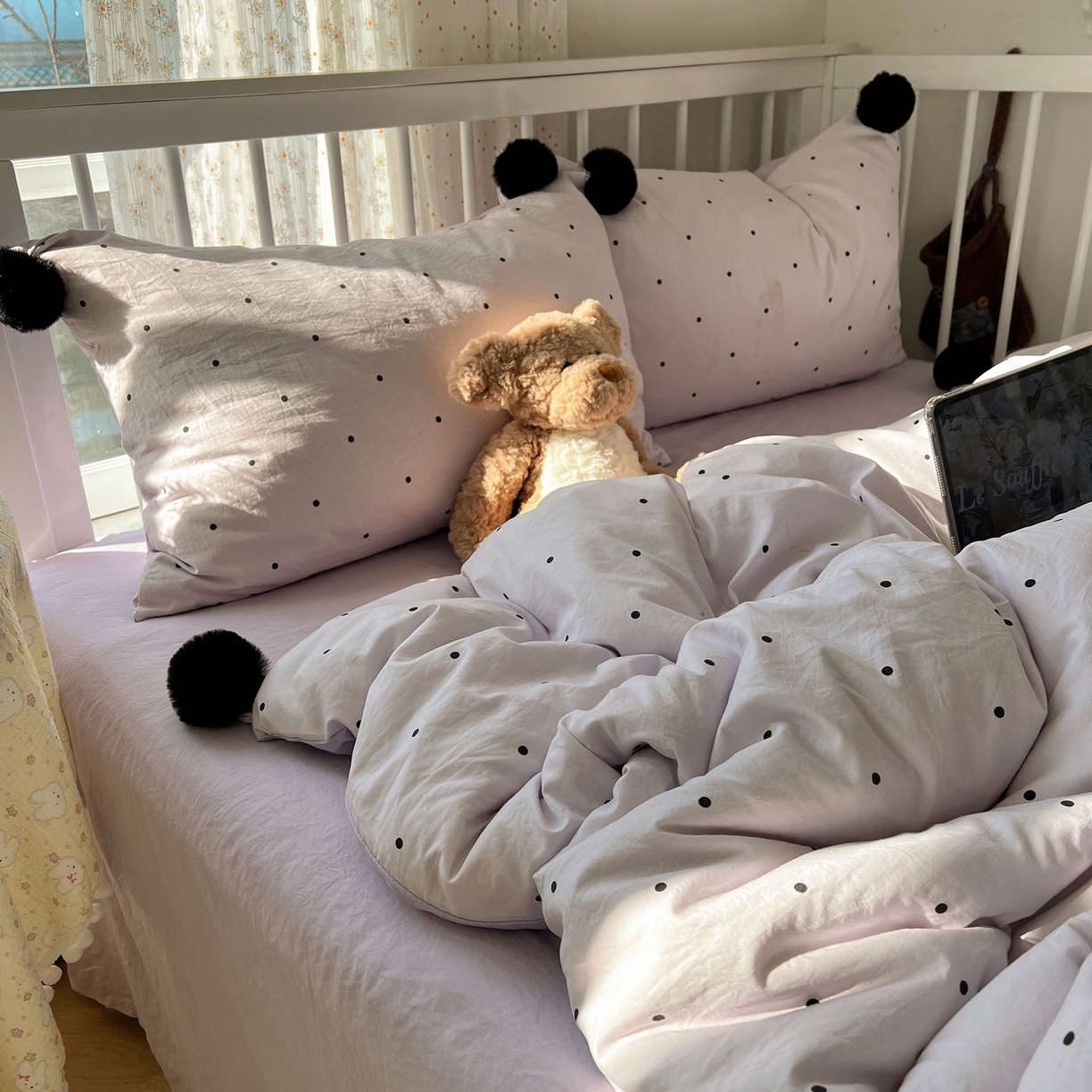 91家纺网 家纺一手货源 找家纺 轻奢坊 2026新款水洗棉波点可拆卸毛球四件套 紫波点-枕套波点