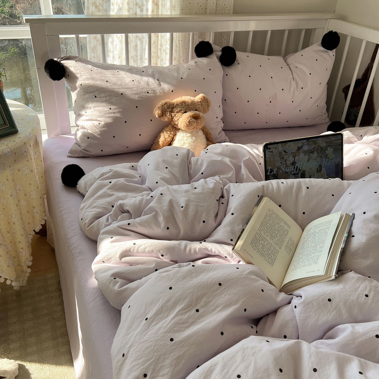 91家纺网 家纺一手货源 找家纺 轻奢坊 2026新款水洗棉波点可拆卸毛球四件套 紫波点-枕套波点