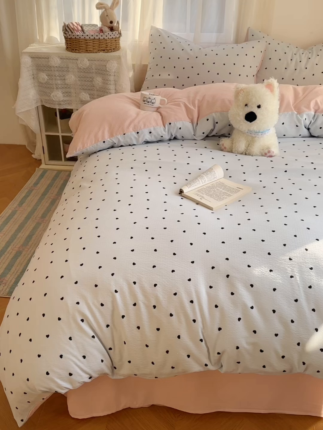 91家纺网 家纺一手货源 找家纺 宏源家纺 2026新款云感提花双层纱四件套 蓝心