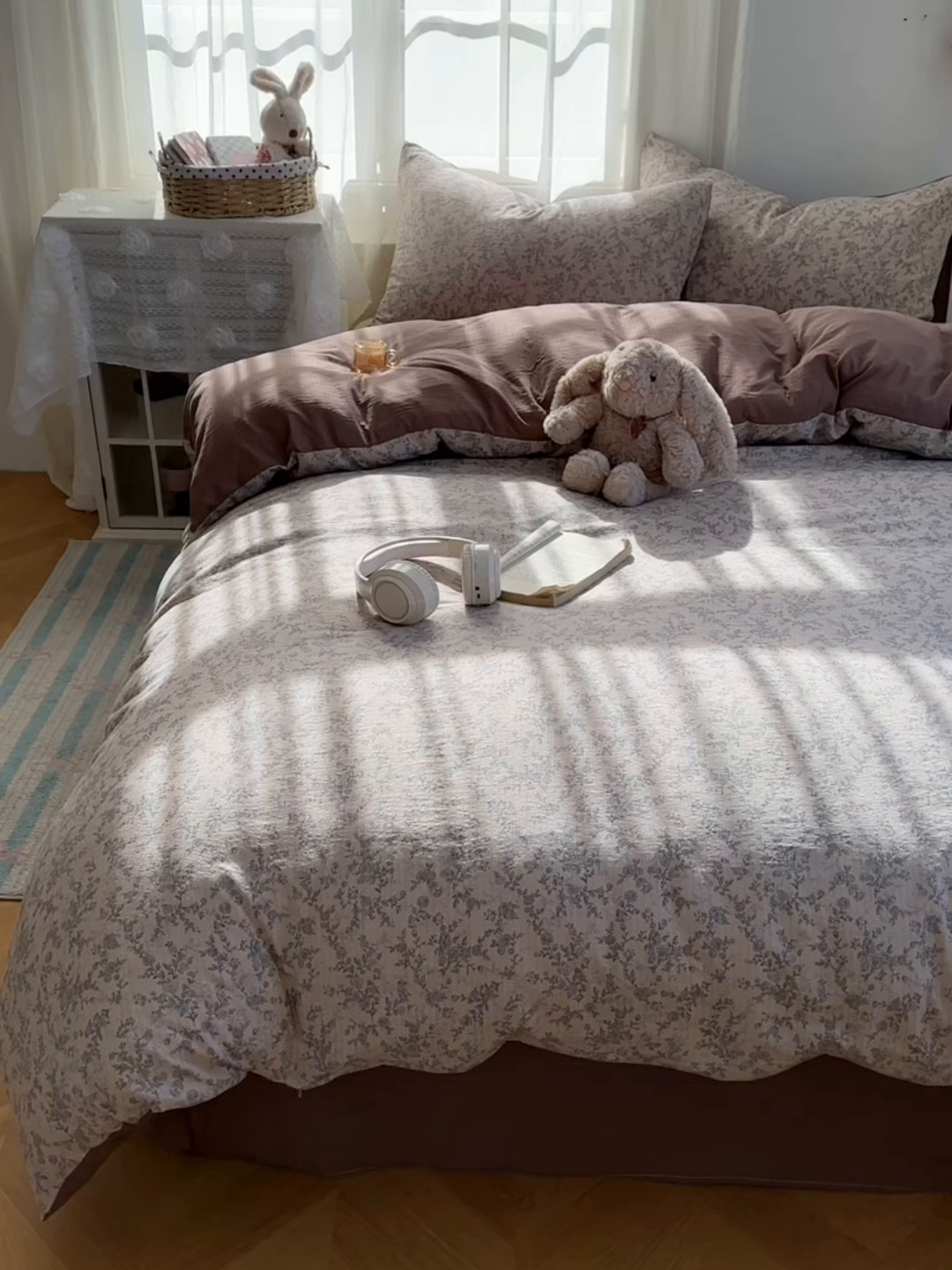 91家纺网 家纺一手货源 找家纺 宏源家纺 2026新款云感提花双层纱四件套 蔷薇