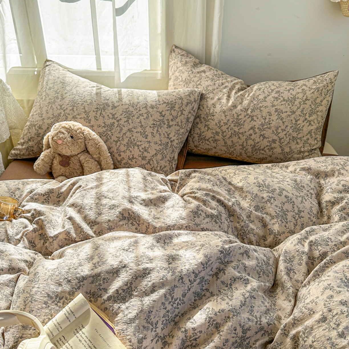 91家纺网 家纺一手货源 找家纺 宏源家纺 2026新款云感提花双层纱四件套 蔷薇