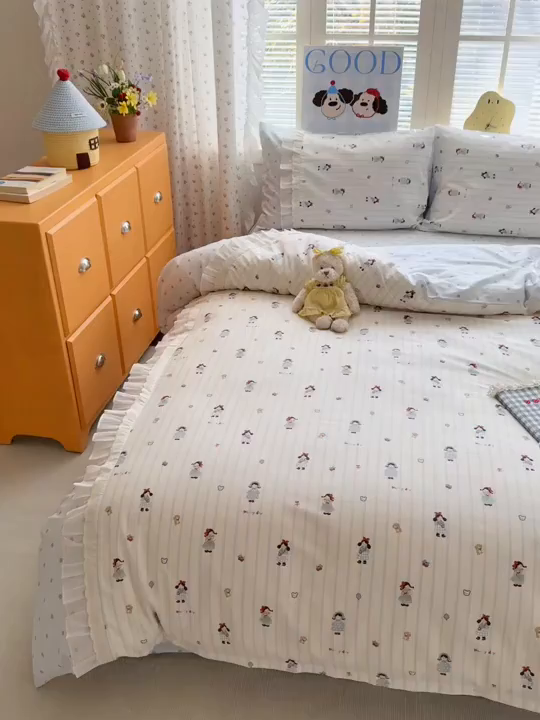 91家纺网 家纺一手货源 找家纺 云锦家居 2026新款纯棉拼接花边小清新工艺款四件套 少女日记