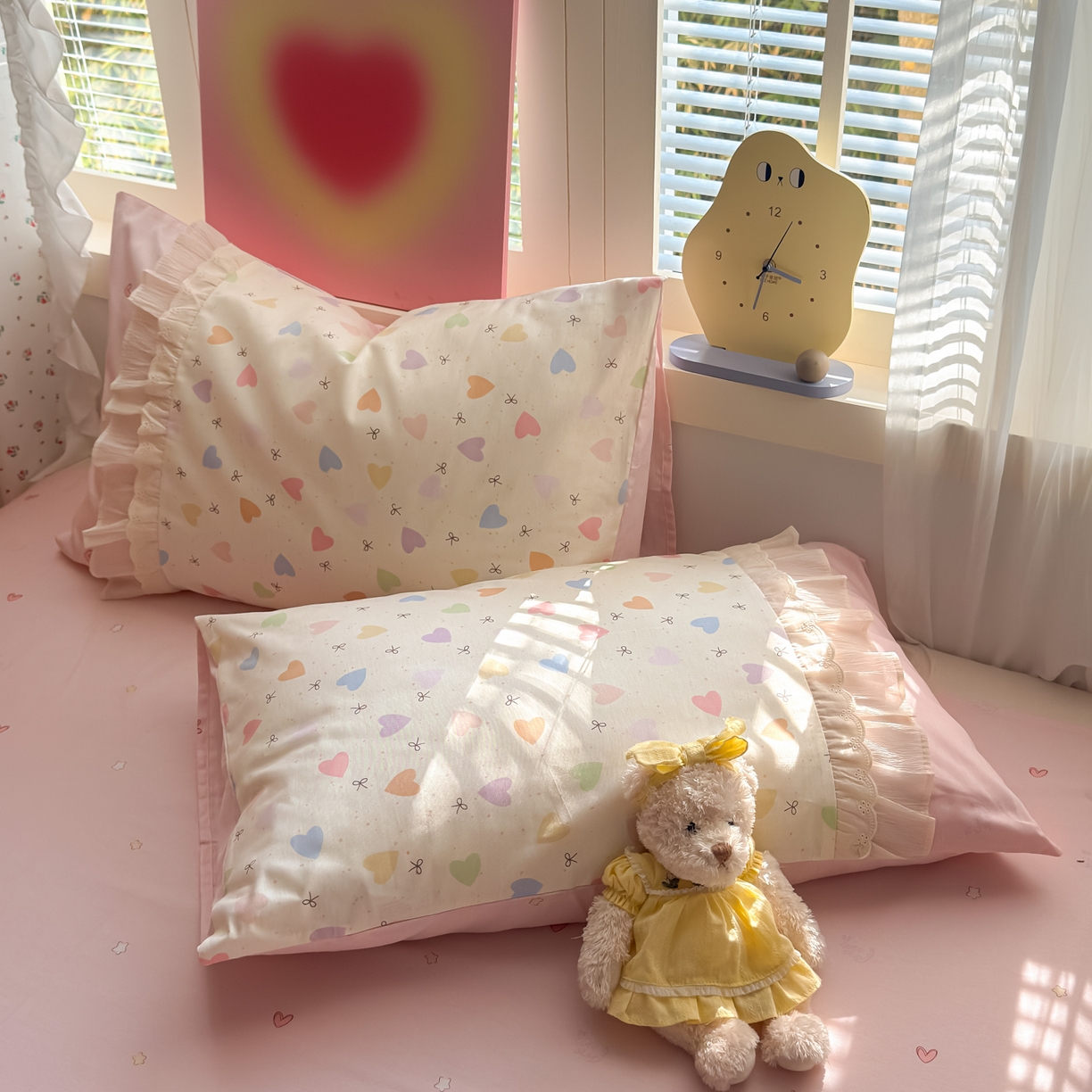 91家纺网 家纺一手货源 找家纺 云锦家居 2026新款纯棉拼接花边小清新工艺款四件套 心跳瞬间