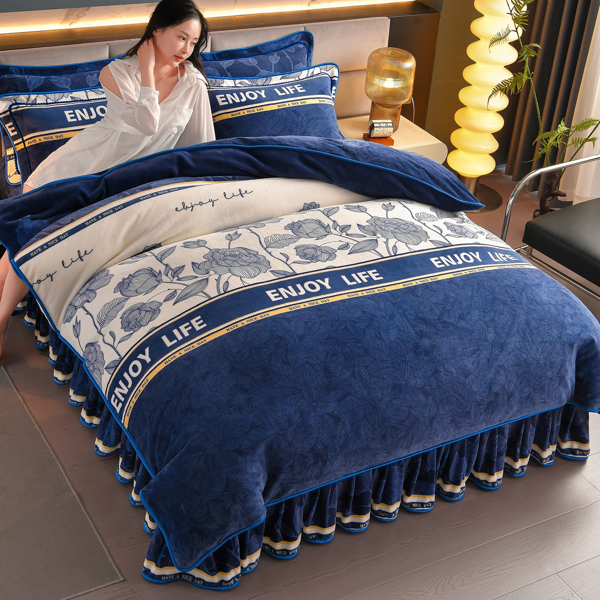 91家纺网 家纺一手货源 找家纺 （总）董成龙家纺 2026新款高克重9-10斤加厚印花超柔牛奶绒爆款法莱绒金貂绒床裙四件套控价