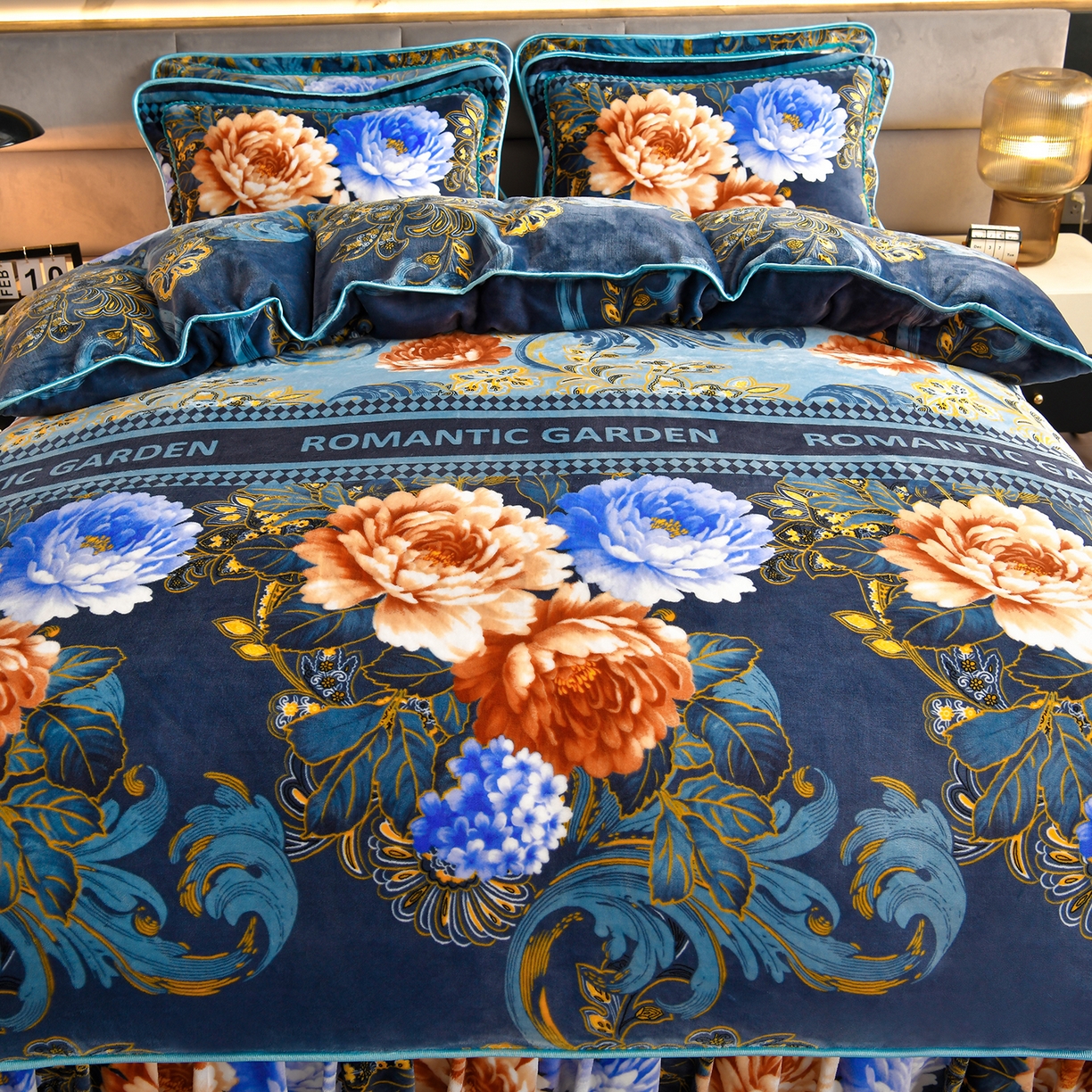 91家纺网 家纺一手货源 找家纺 （总）董成龙家纺 2026新款高克重9-10斤加厚印花超柔牛奶绒爆款法莱绒金貂绒床裙四件套控价