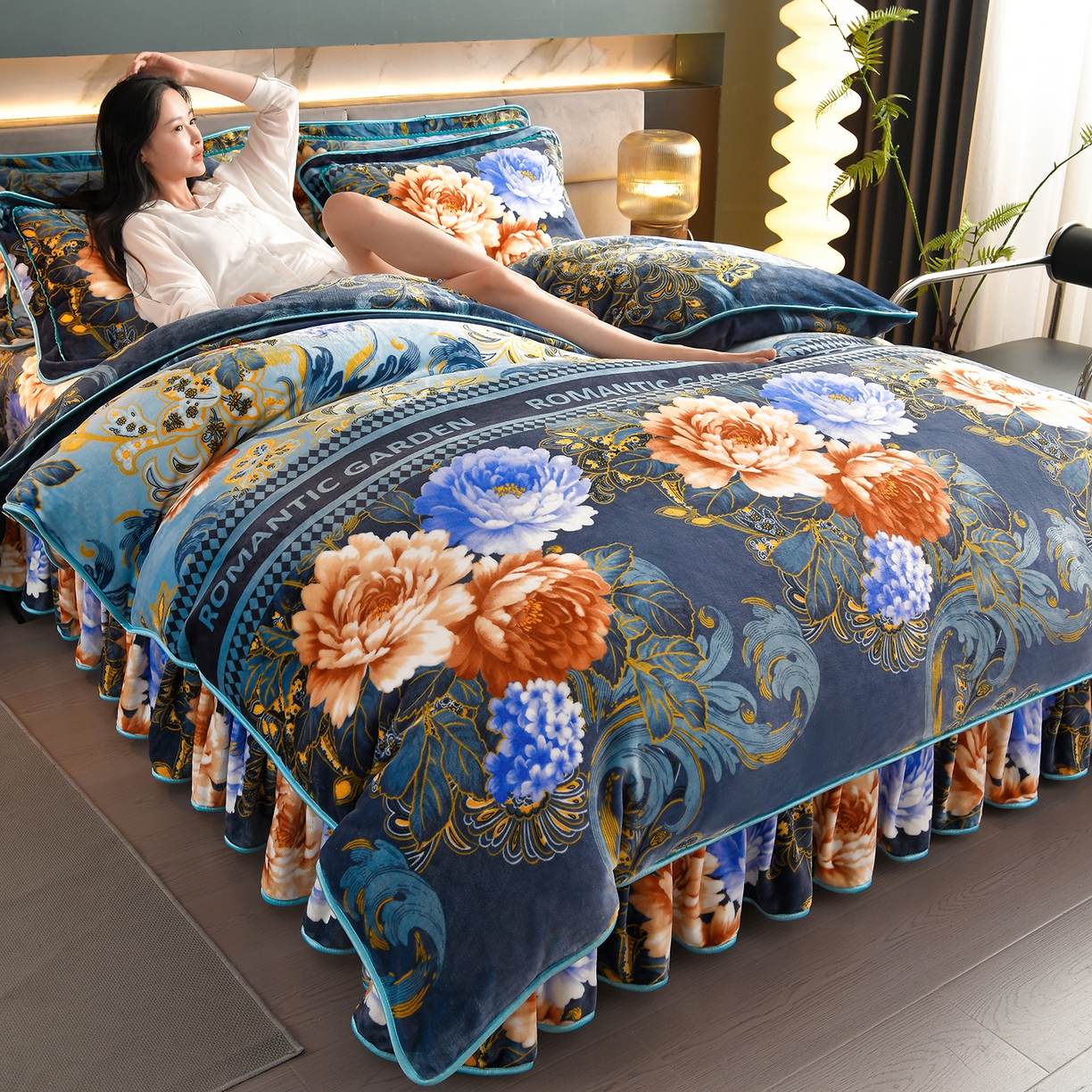 91家纺网 家纺一手货源 找家纺 （总）董成龙家纺 2026新款高克重9-10斤加厚印花超柔牛奶绒爆款法莱绒金貂绒床裙四件套控价