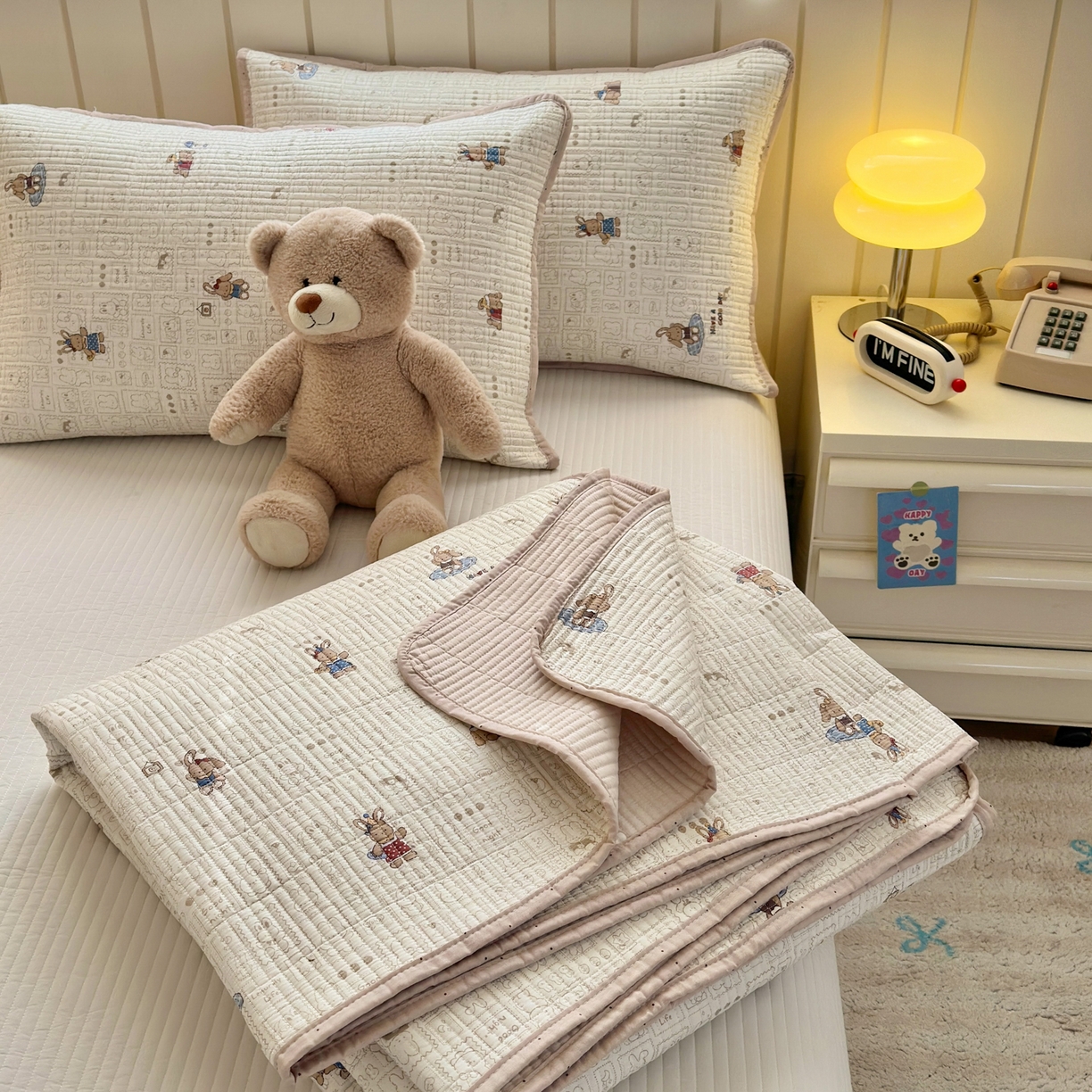 91家纺网 家纺一手货源 找家纺 云锦家居 2026新款双面纯棉小清新印花床盖款四件套 床盖款-兔兔邮票集