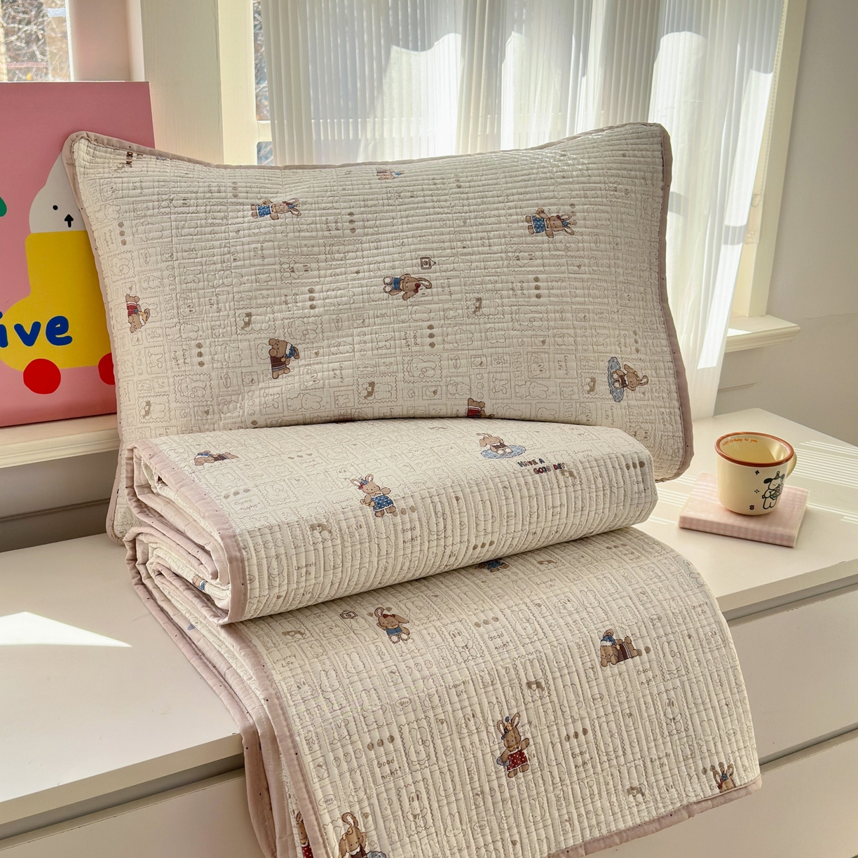 91家纺网 家纺一手货源 找家纺 云锦家居 2026新款双面纯棉小清新印花床盖款四件套 床盖款-兔兔邮票集