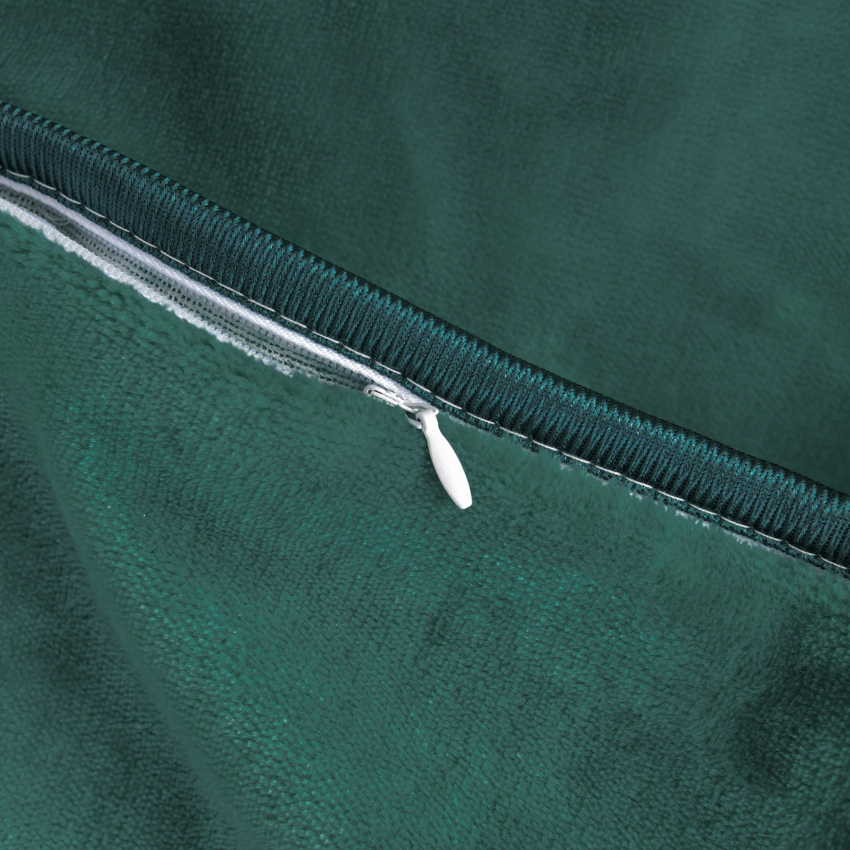 91家纺网 家纺一手货源 找家纺 董成龙家纺 2026新款高克重9-10斤加厚印花超柔牛奶绒爆款法莱绒金貂绒床裙四件套控价 林间鹿语