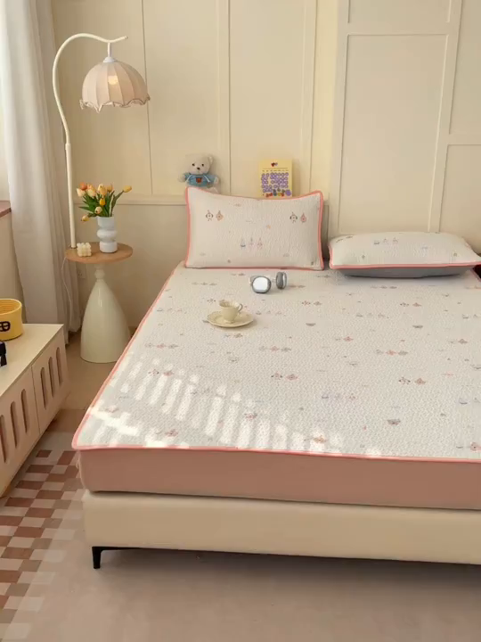 91家纺网 家纺一手货源 找家纺 （总）拾小柒 2026年新款全棉双层纱床护垫纯棉防滑床盖床褥子软床垫