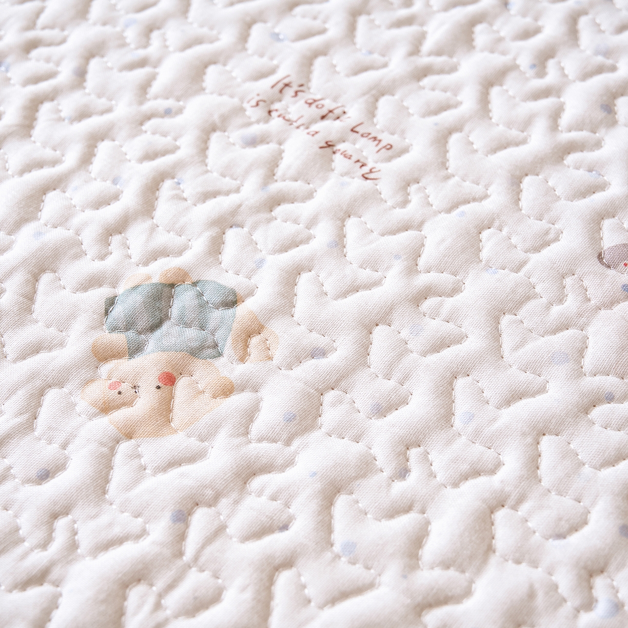 91家纺网 家纺一手货源 找家纺 拾小柒 2026年新款全棉双层纱床护垫纯棉防滑床盖床褥子软床垫 咕噜派米