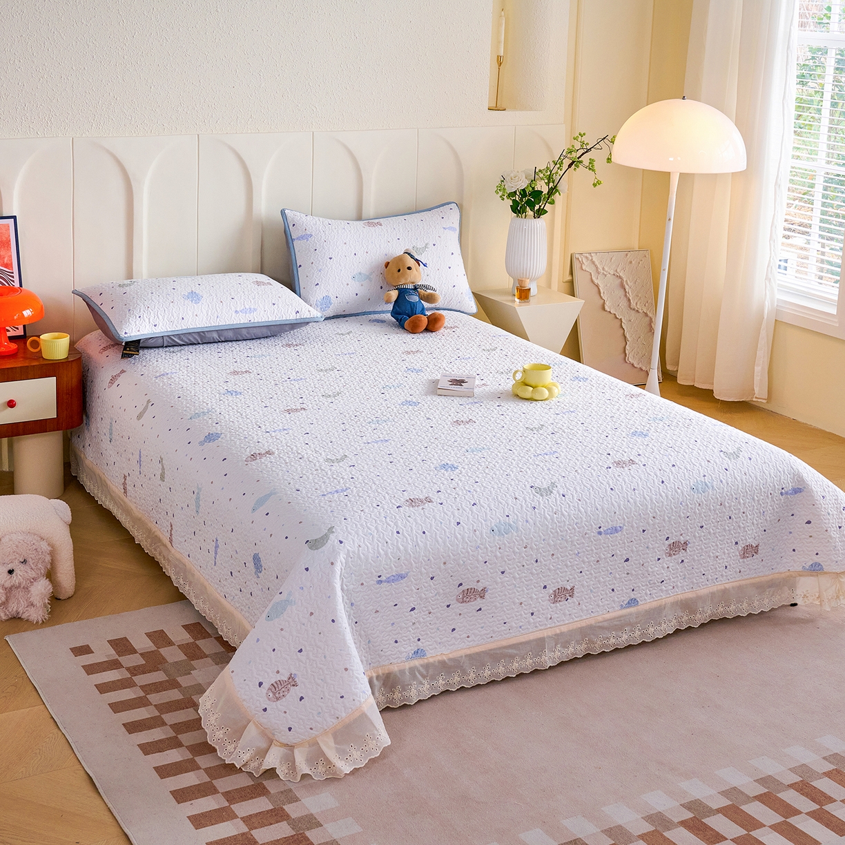 91家纺网 家纺一手货源 找家纺 拾小柒 2026年新款全棉双层纱床盖花边法式中古奶油风防滑床盖三件套 鲤安