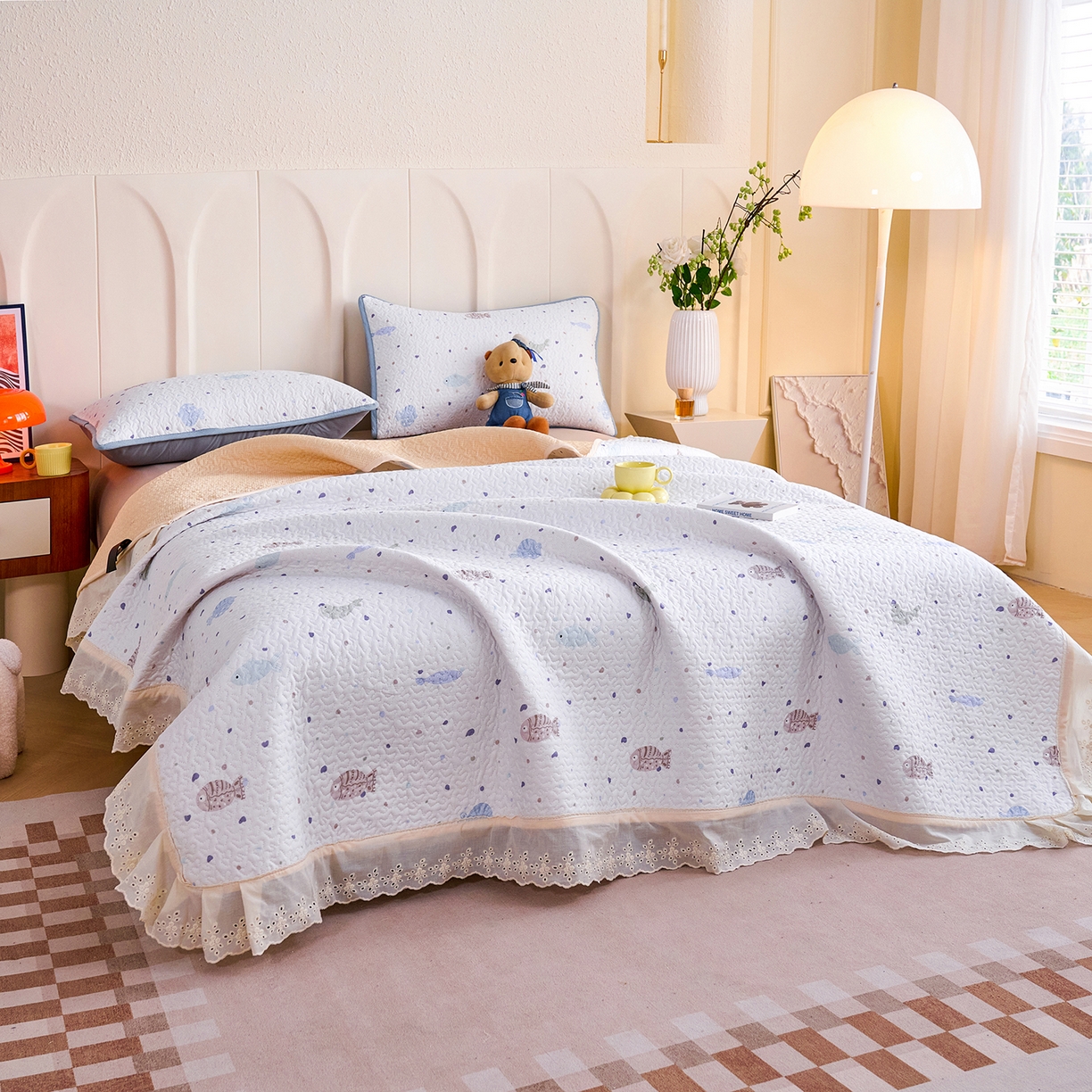 91家纺网 家纺一手货源 找家纺 拾小柒 2026年新款全棉双层纱床盖花边法式中古奶油风防滑床盖三件套 鲤安