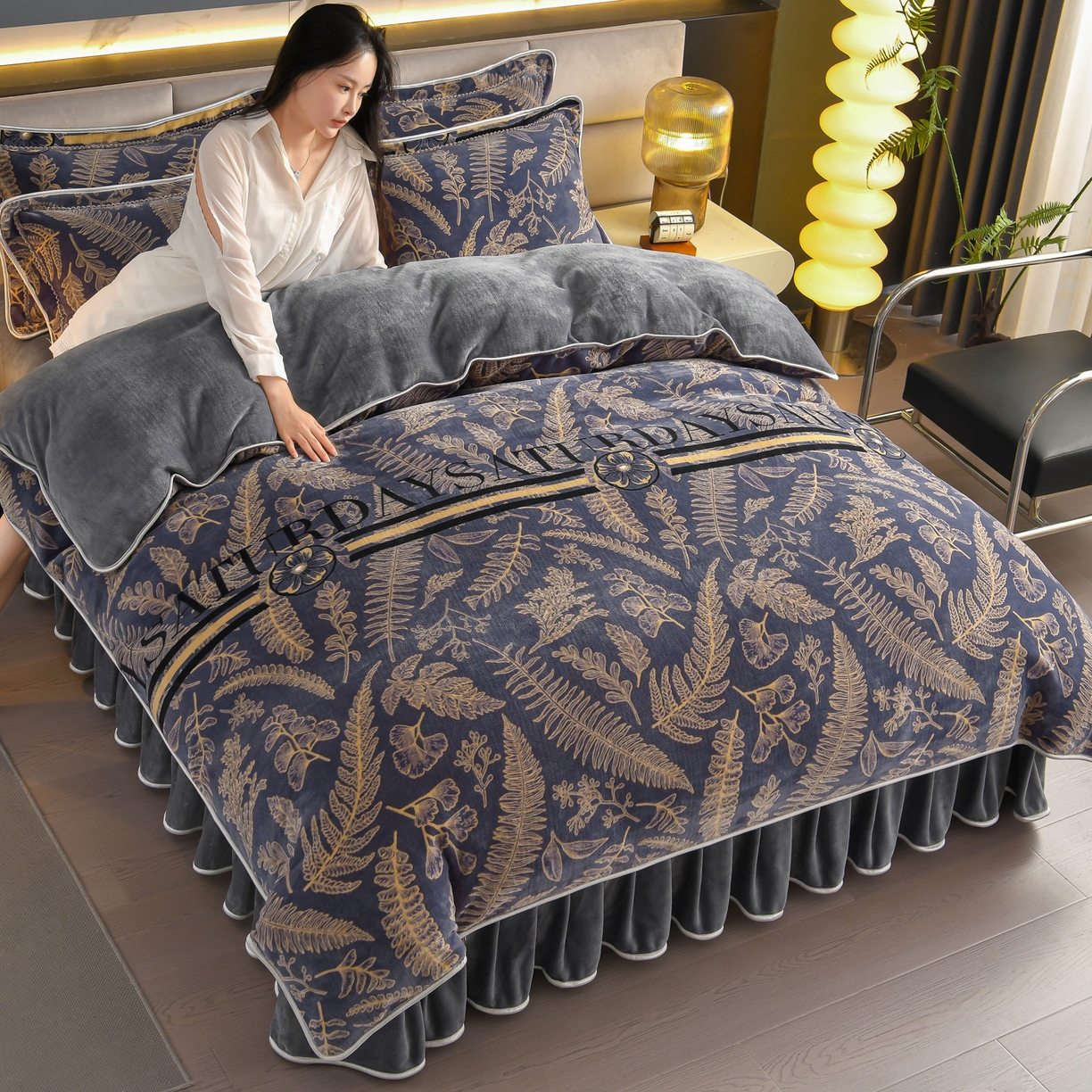 董成龙家纺 20256新款高克重9-10斤加厚印花超柔牛奶绒爆款法莱绒金貂绒床裙四件套控价 金枝玉叶