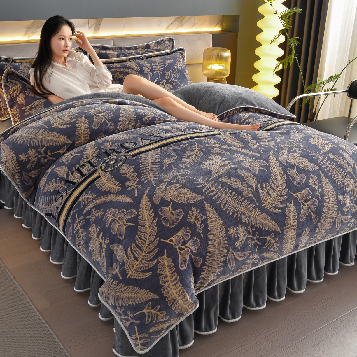 91家纺网 家纺一手货源 找家纺 董成龙家纺 2026新款高克重9-10斤加厚印花超柔牛奶绒爆款法莱绒金貂绒床裙四件套控价 金枝玉叶