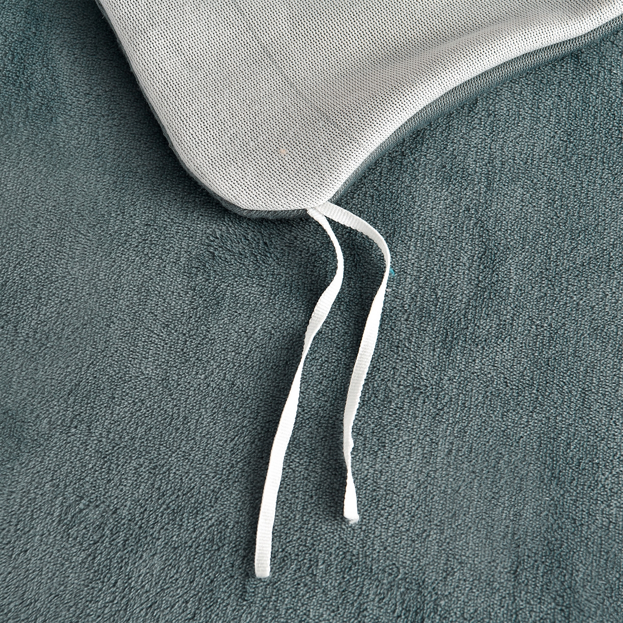 91家纺网 家纺一手货源 找家纺 董成龙家纺 2026新款高克重9-10斤加厚印花超柔牛奶绒爆款法莱绒金貂绒床裙四件套控价 休闲时光