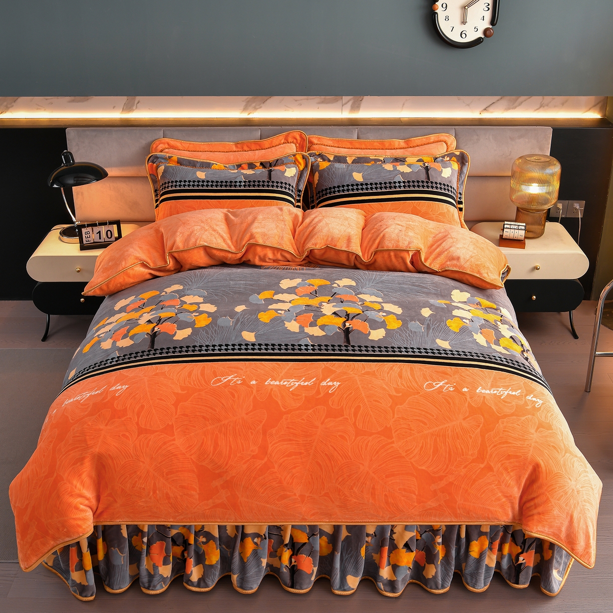 91家纺网 家纺一手货源 找家纺 董成龙家纺 2026新款高克重9-10斤加厚印花超柔牛奶绒爆款法莱绒金貂绒床裙四件套控价 摇钱树