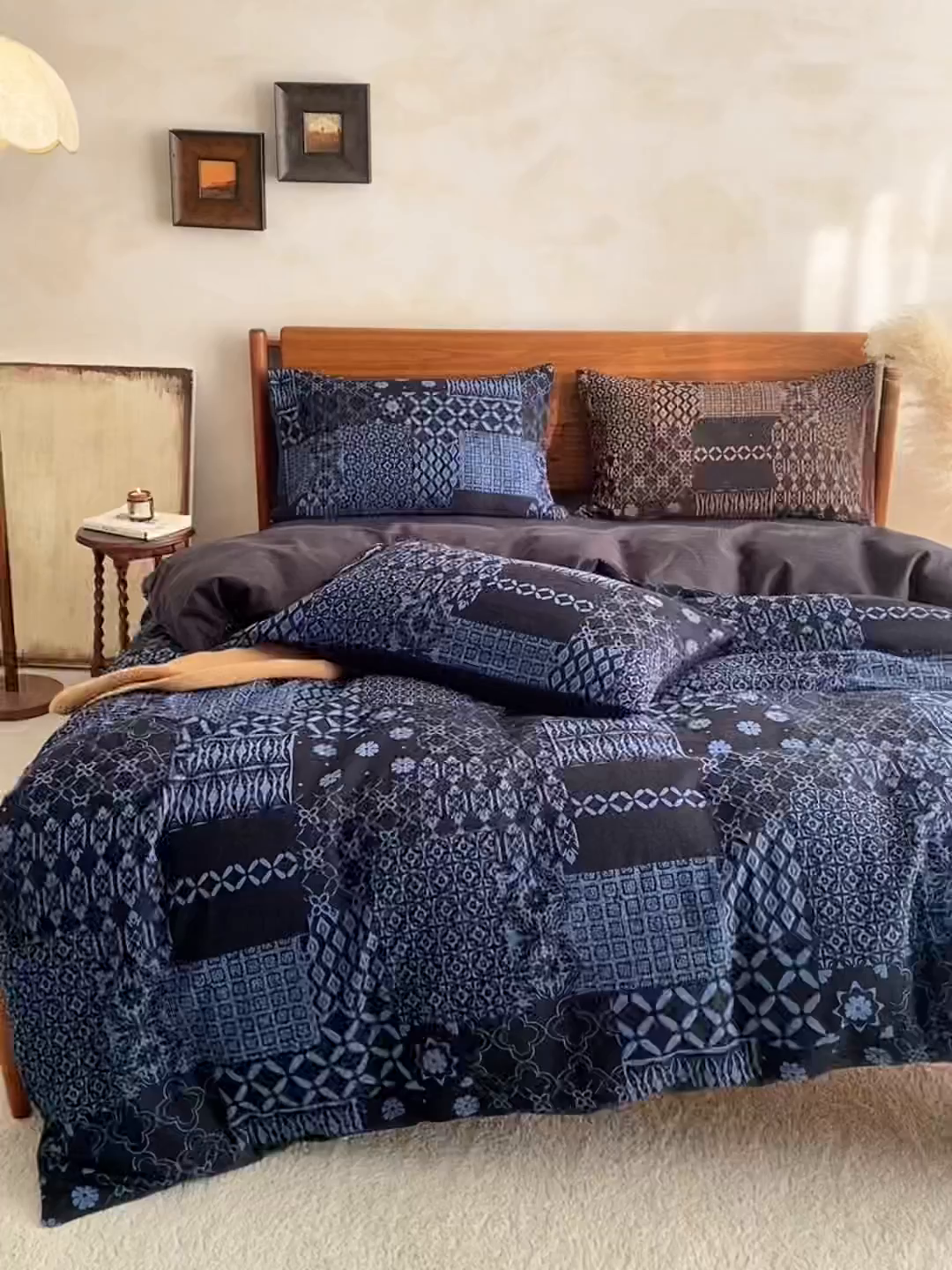 91家纺网 家纺一手货源 找家纺 山舍家居 2026新款A面色经色纬的色织提花B面全棉人字纹小提花四件套-霍德华庄园（不含税不含运费） 霍德华庄园-蓝