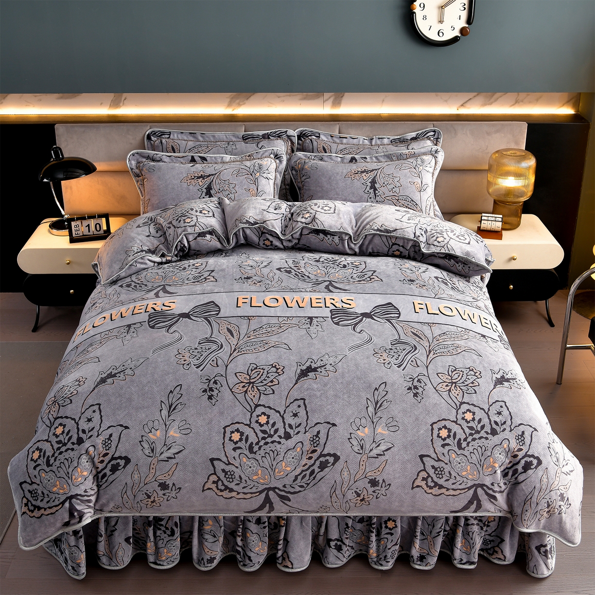 91家纺网 家纺一手货源 找家纺 董成龙家纺 2026新款高克重9-10斤加厚印花超柔牛奶绒爆款法莱绒金貂绒床裙四件套控价 温婉佳人