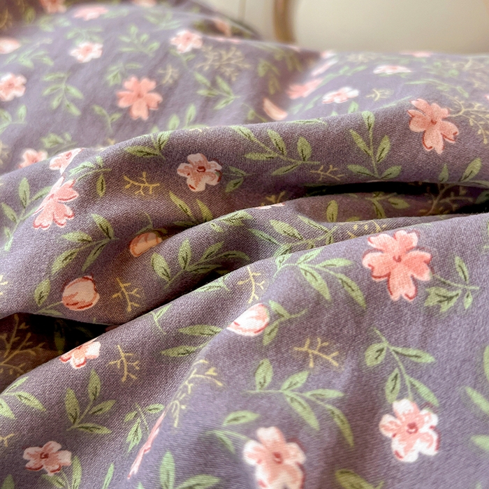 91家纺网 家纺一手货源 找家纺 梦纤绒 2026新款古法水洗仿棉云感纱四件套 花絮