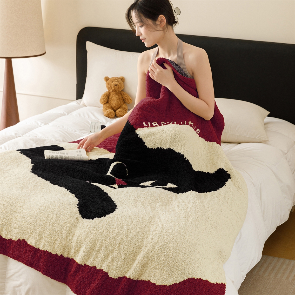 91家纺网 家纺一手货源 找家纺 瑞米家居 2026新款多功能半边绒盖毯毛毯毯子 慵懒猫-红