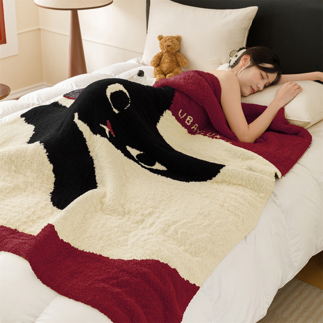91家纺网 家纺一手货源 找家纺 瑞米家居 2026新款多功能半边绒盖毯毛毯毯子 慵懒猫-红