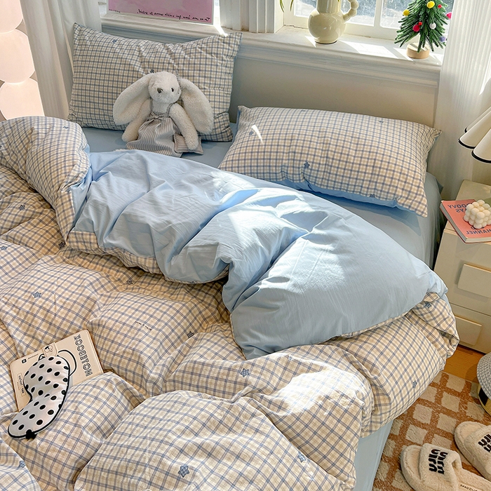 91家纺网 家纺一手货源 找家纺 梦纤绒 2026新款古法水洗仿棉云感纱四件套 蓝小格