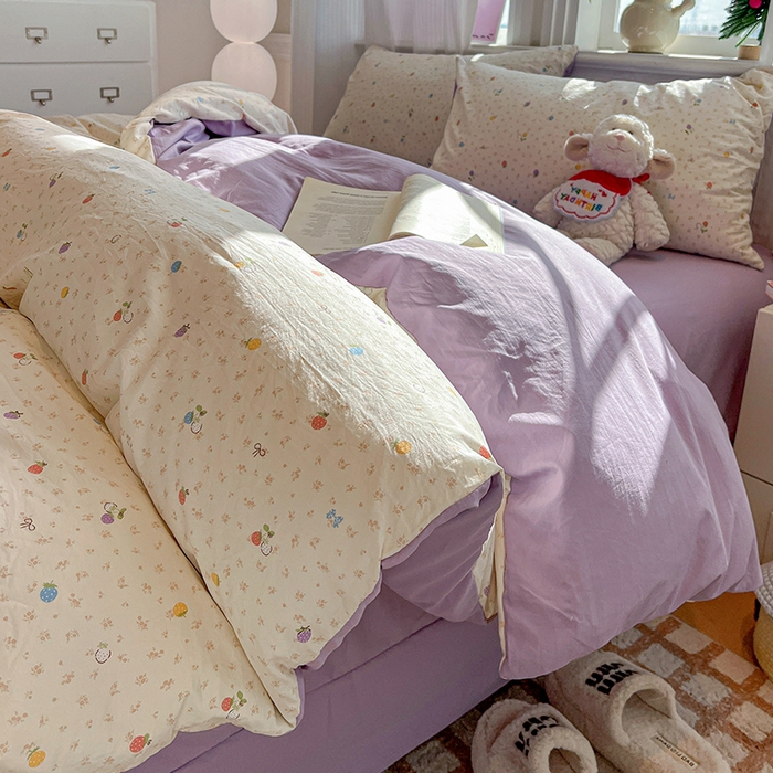 91家纺网 家纺一手货源 找家纺 梦纤绒 2026新款古法水洗仿棉云感纱四件套 甜心草莓