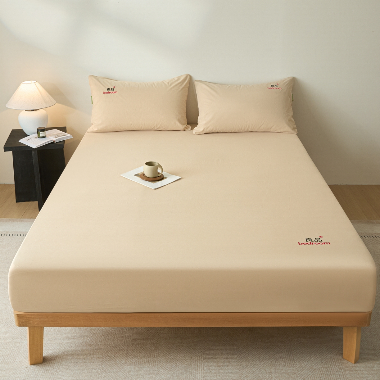 91家纺网 家纺一手货源 找家纺 （总）芬晴家纺 2026新款纯棉密条+纯色单层床笠