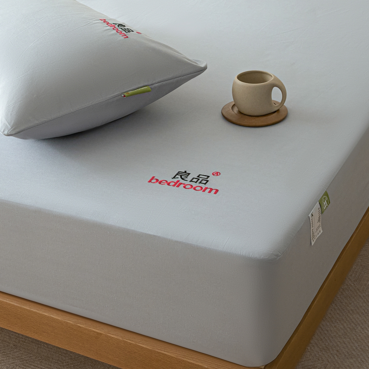 91家纺网 家纺一手货源 找家纺 （总）芬晴家纺 2026新款纯棉密条+纯色单层床笠